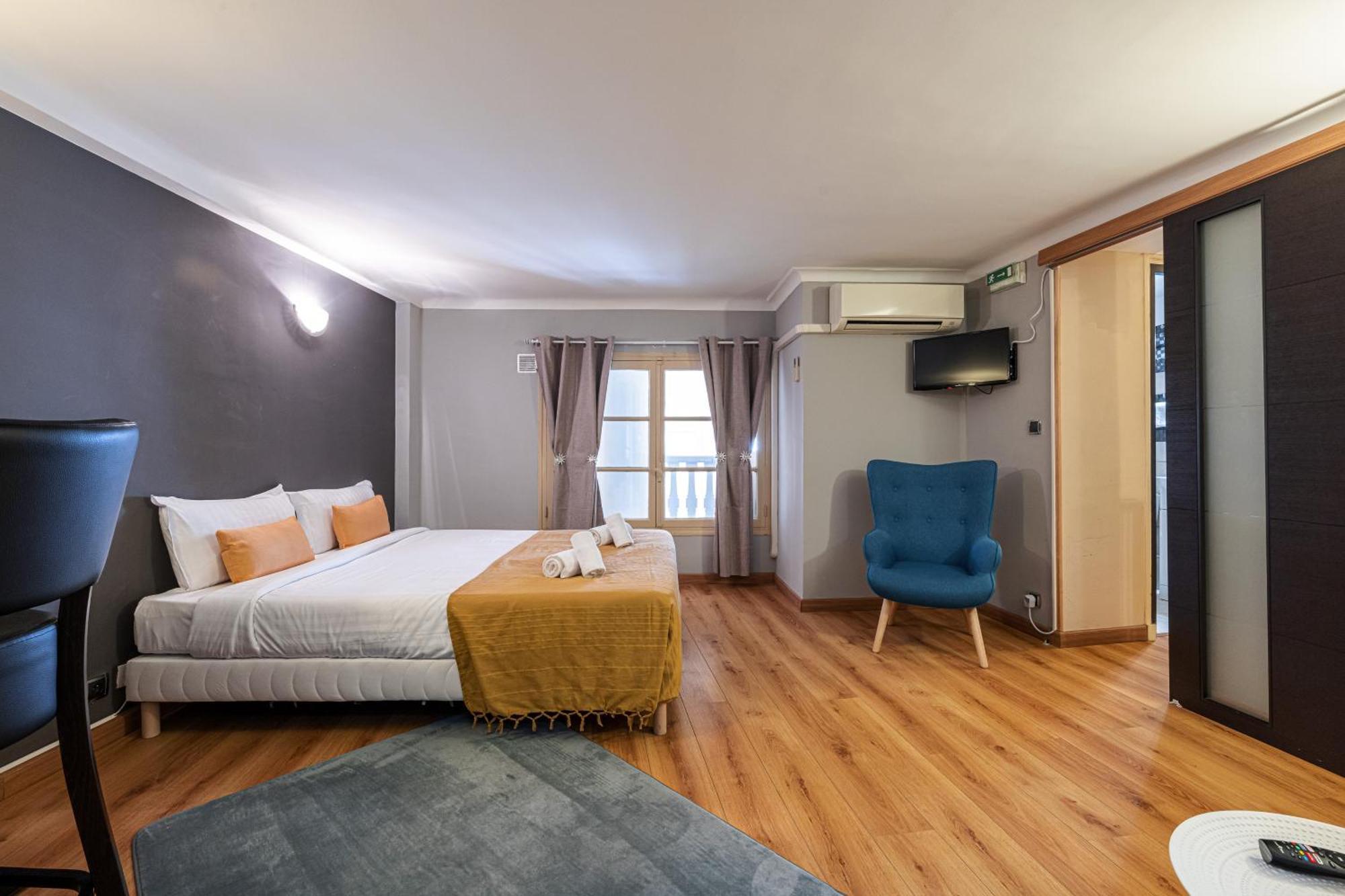 3 Pieces Des Jardins Apartment ม็องตง ภายนอก รูปภาพ