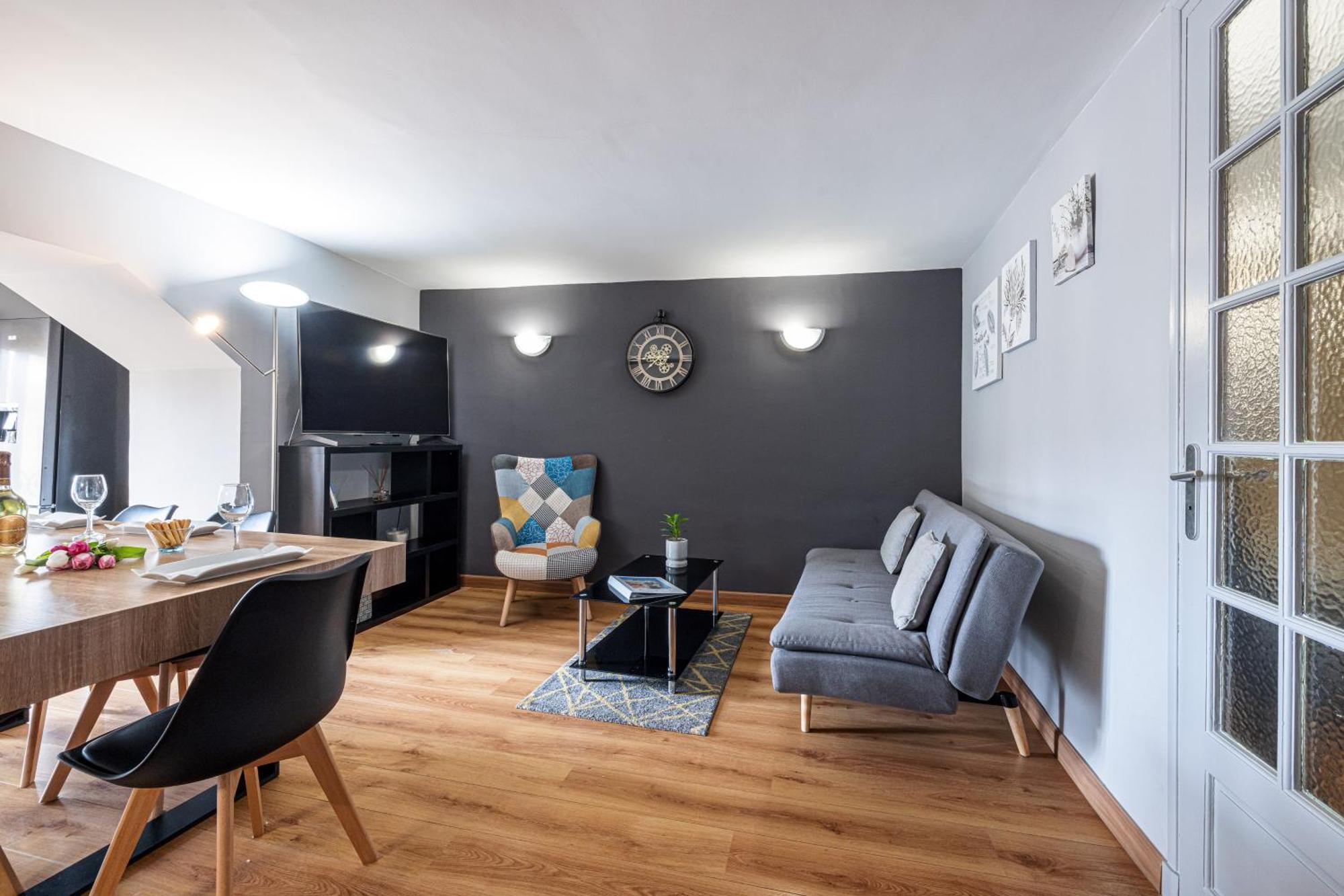 3 Pieces Des Jardins Apartment ม็องตง ภายนอก รูปภาพ
