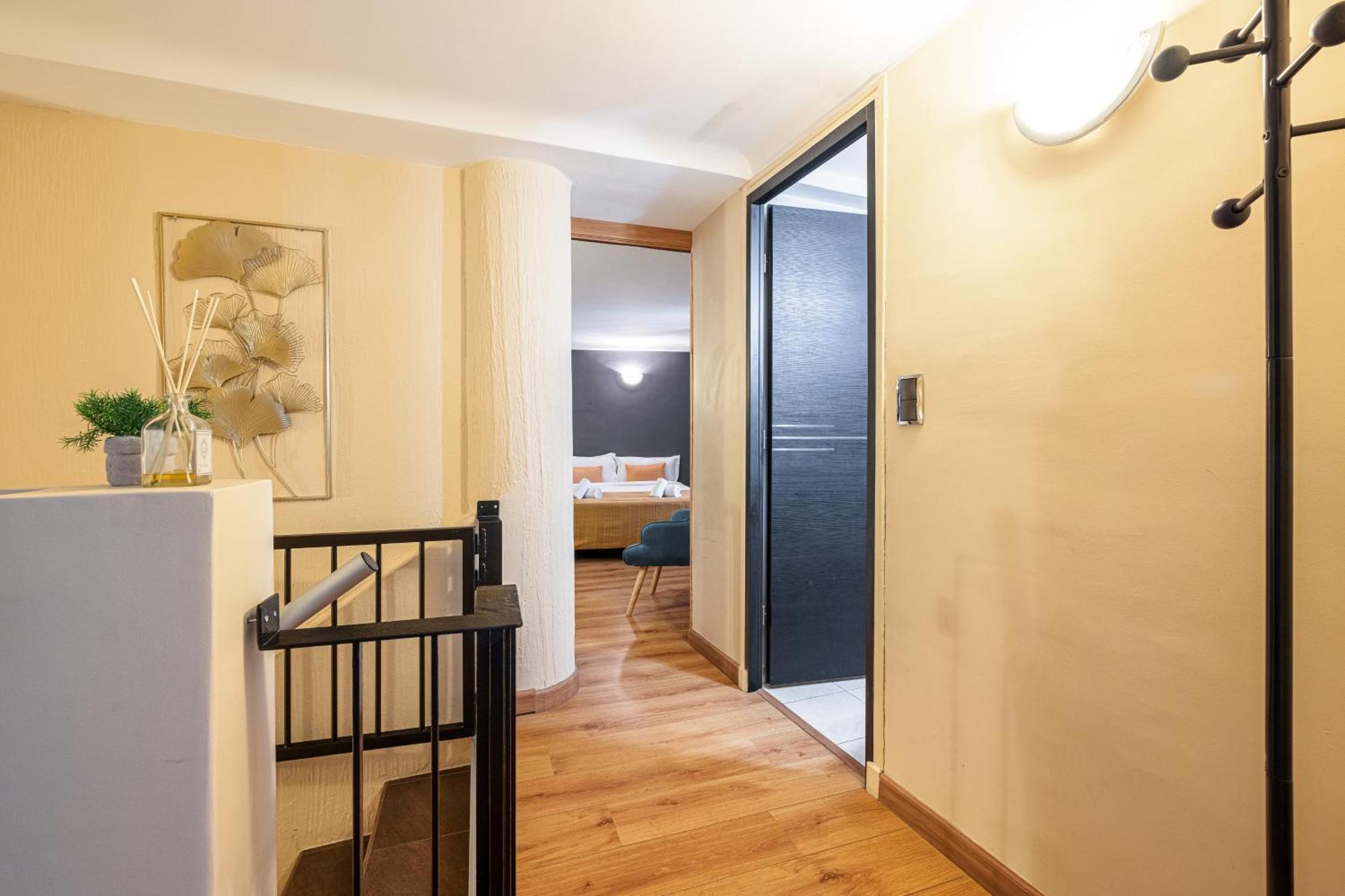 3 Pieces Des Jardins Apartment ม็องตง ภายนอก รูปภาพ